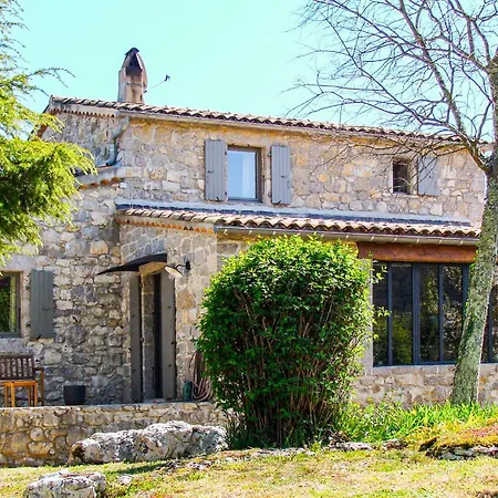 Holiday home Stones House